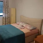 Apartament ,Near City Centre Vlora